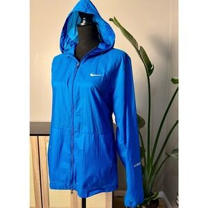 NEW NIKE Running Ultralight Storm Fit Jacket with Hood, Size Medium